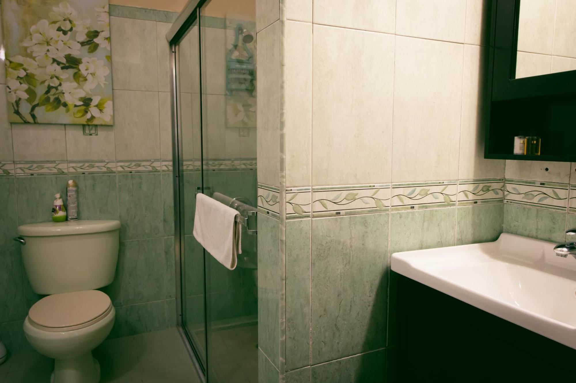 Kiskadee Korner Hotel Port of Spain ภายนอก รูปภาพ