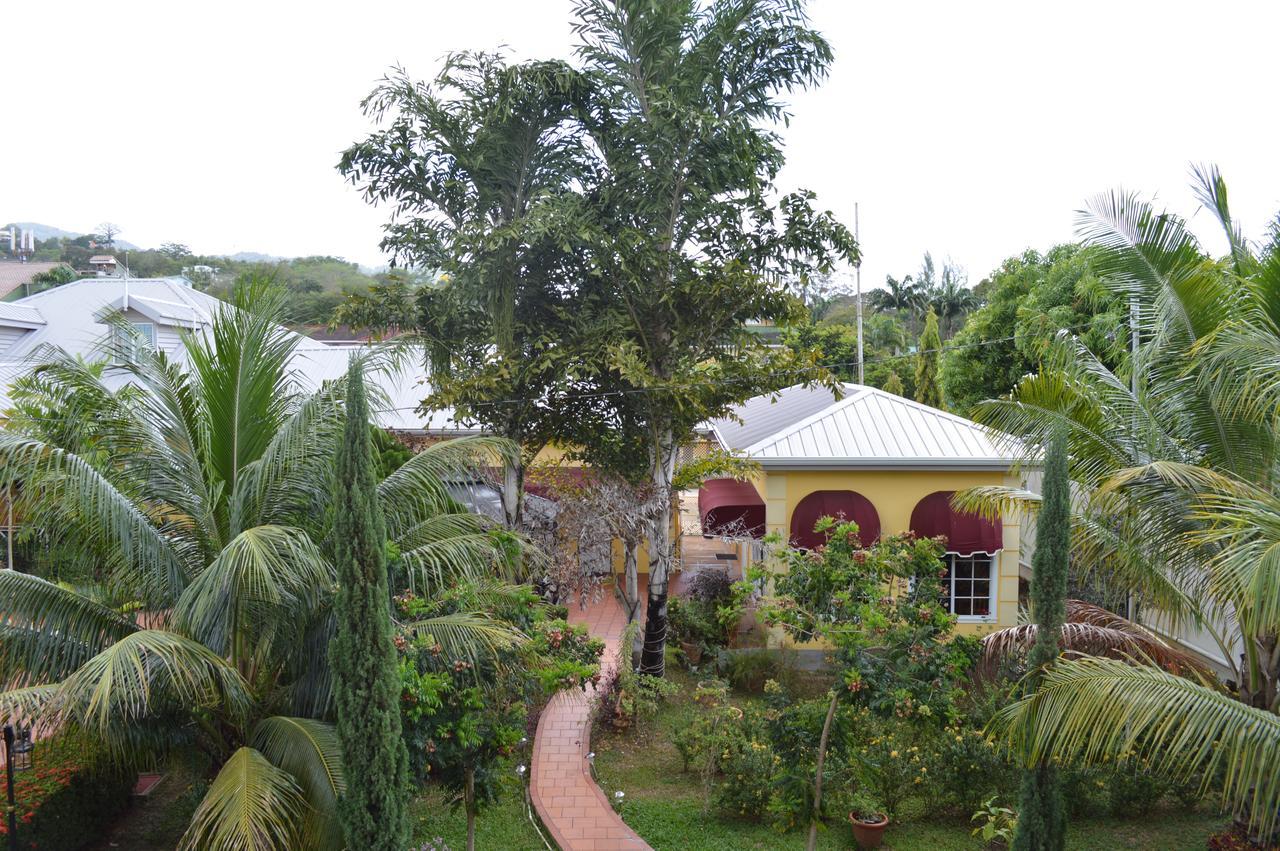 Kiskadee Korner Hotel Port of Spain ภายนอก รูปภาพ
